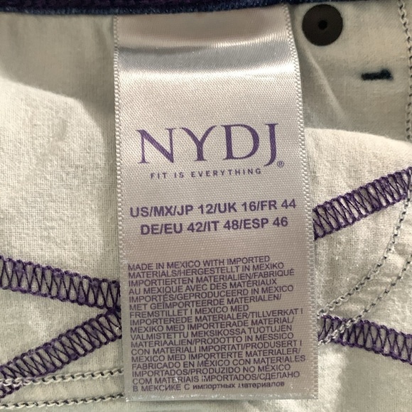 NYDJ Maryland Straight DarkWash Stretch Jeans size 12 - Picture 8 of 10